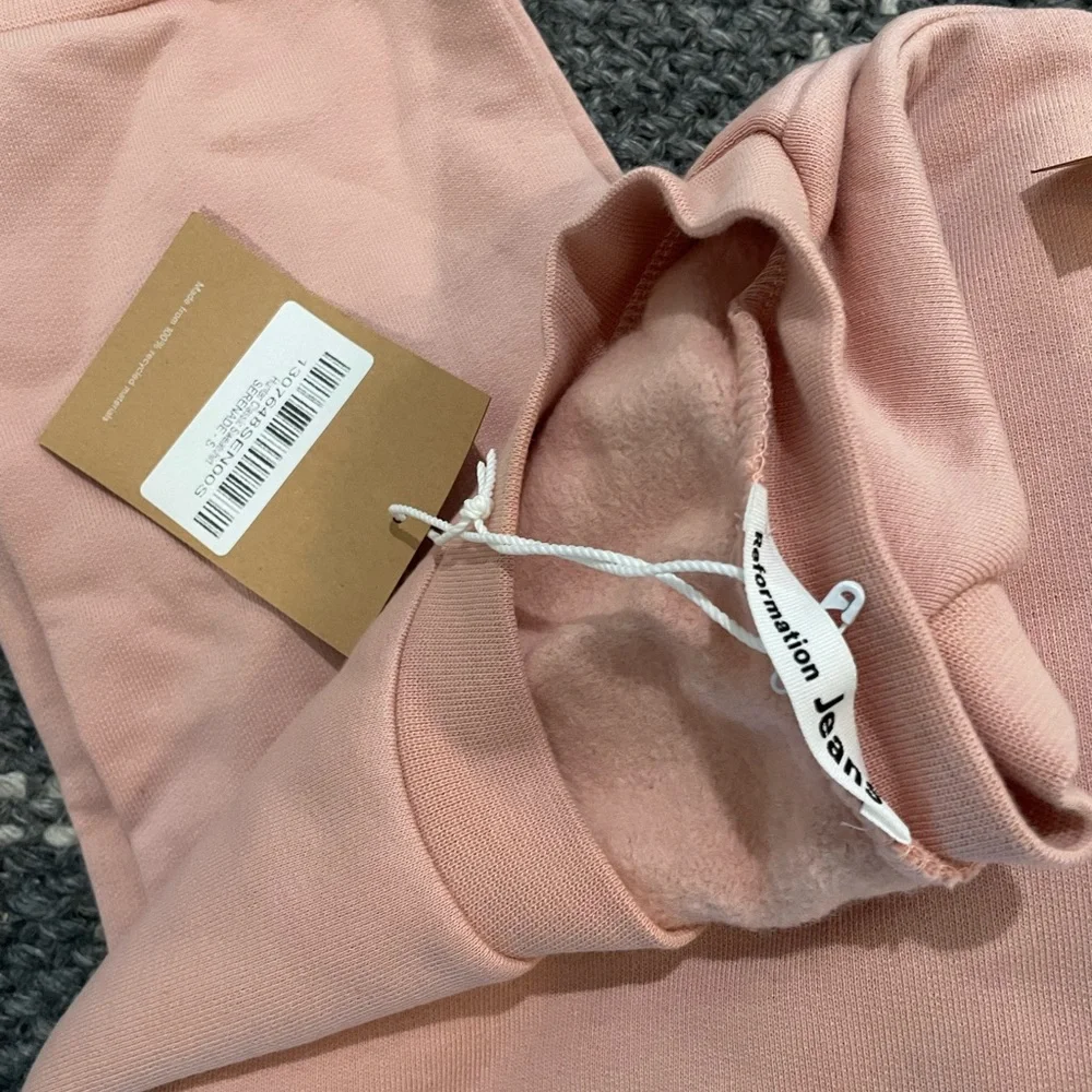 Reformation Hunter Classic Sweatshirt AND Brooks Sweat Short NWT Serenade - Picture 5 of 5